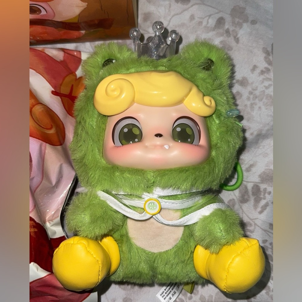 Q.Kid Animal Preschool Plush: Frog Prince